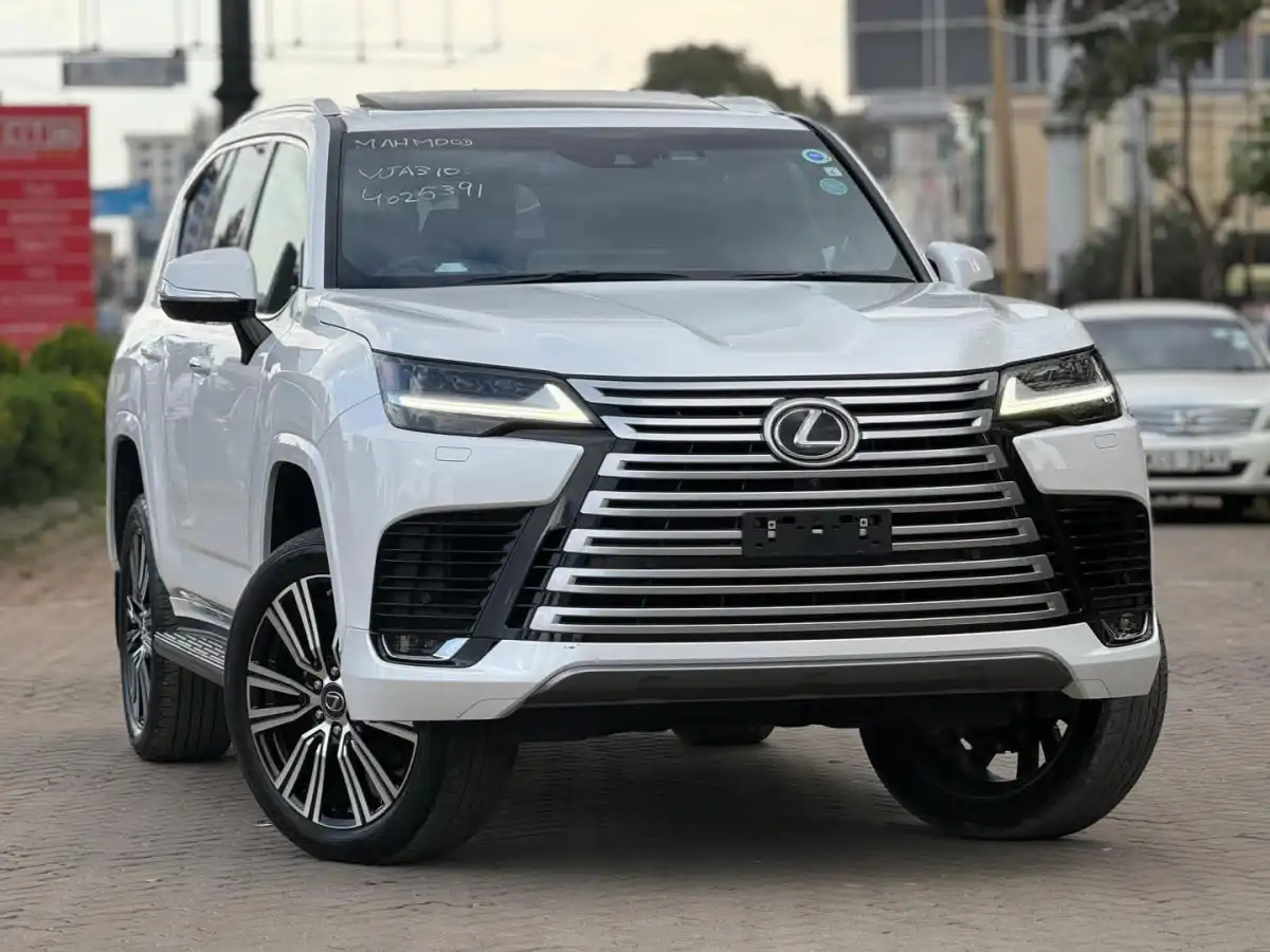 LEXUS-LX_600-