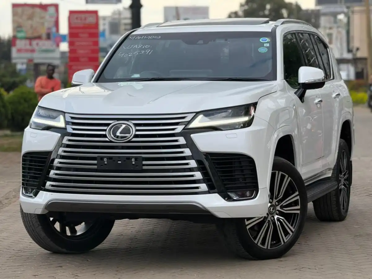 LEXUS-LX_600-