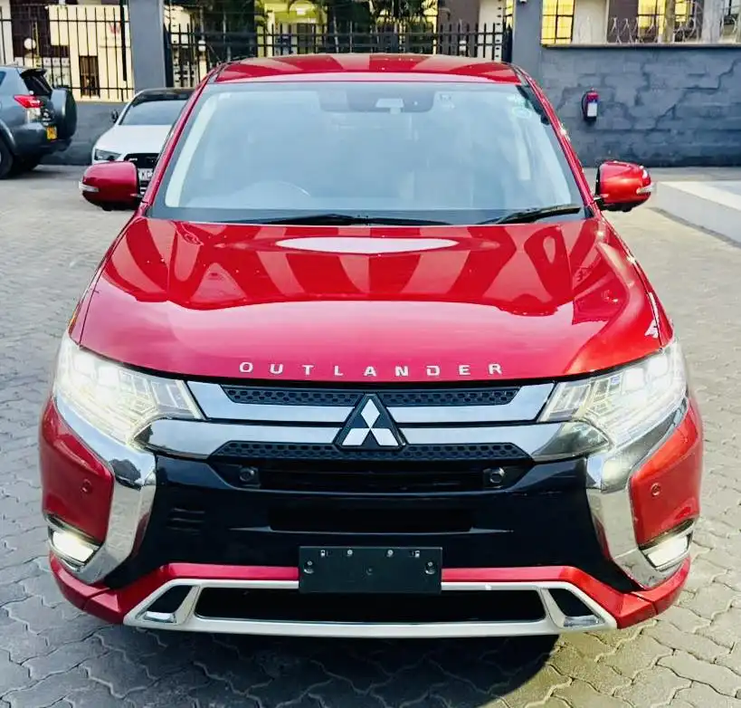Mitsubishi-Outlander-
