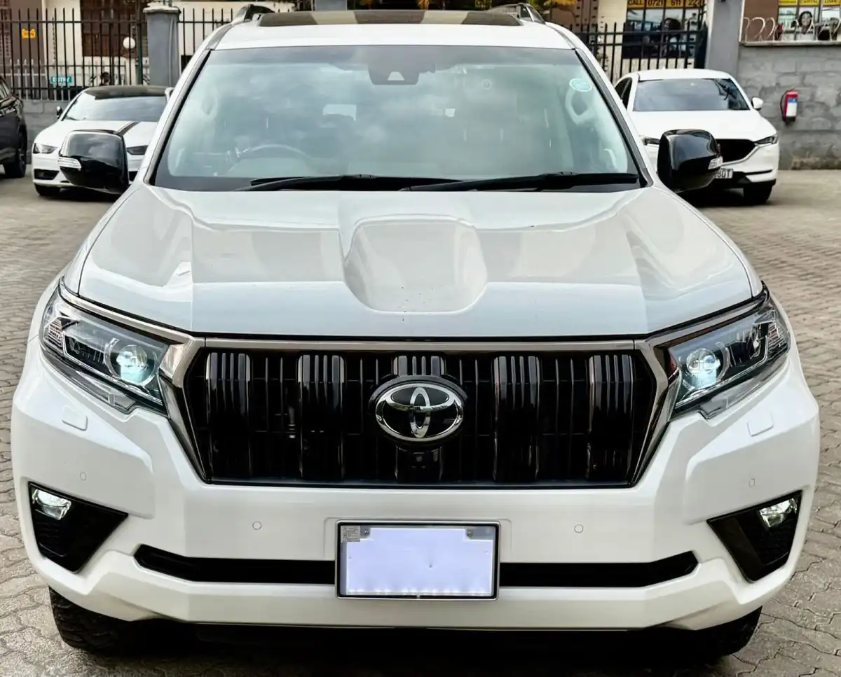 Toyota-Land_cruiser_Prado_TX-