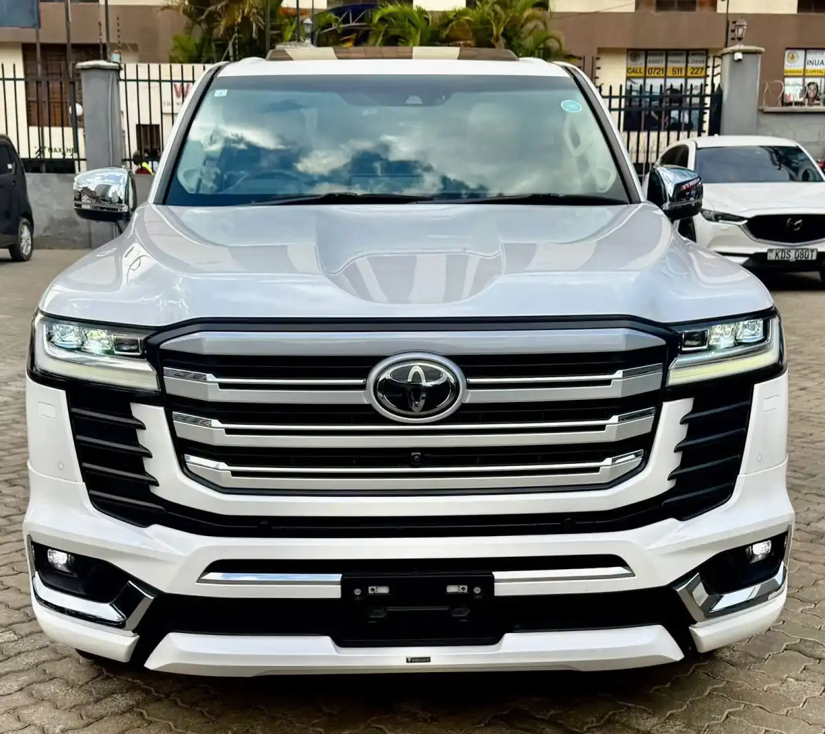 Toyota-Landcruiser_Zx-