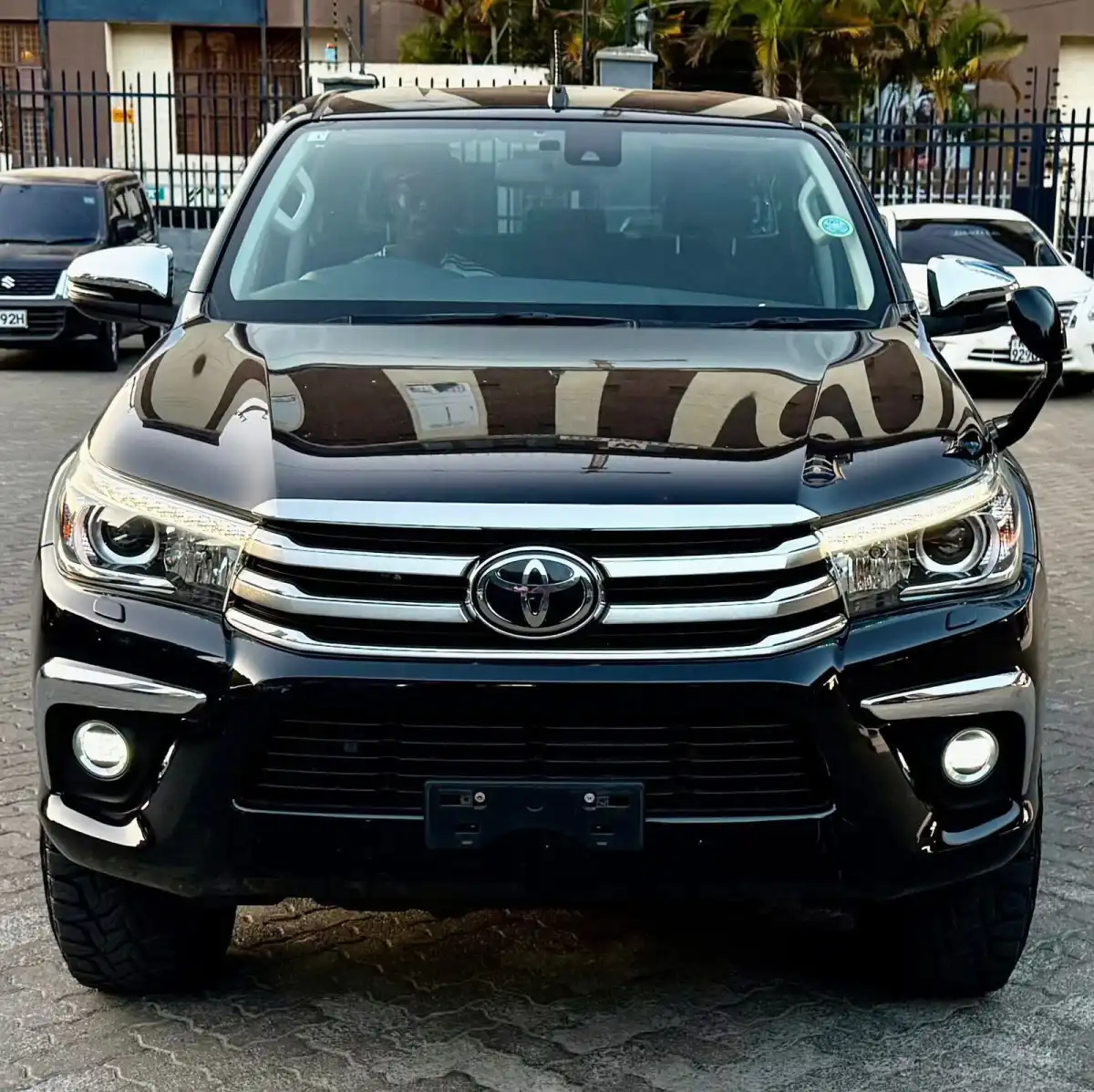 Toyota-Hilux-