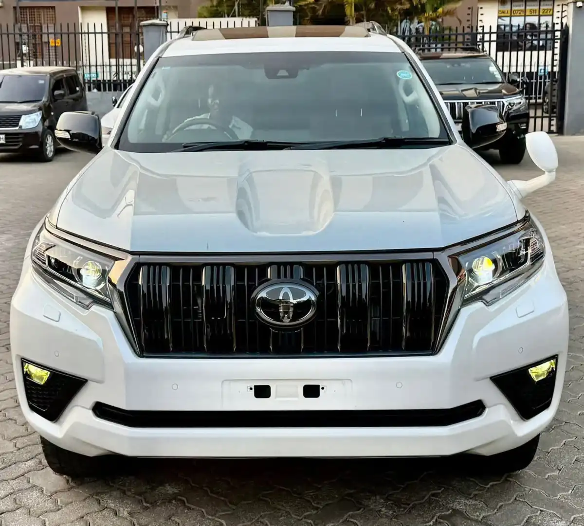 Toyota-Premio-