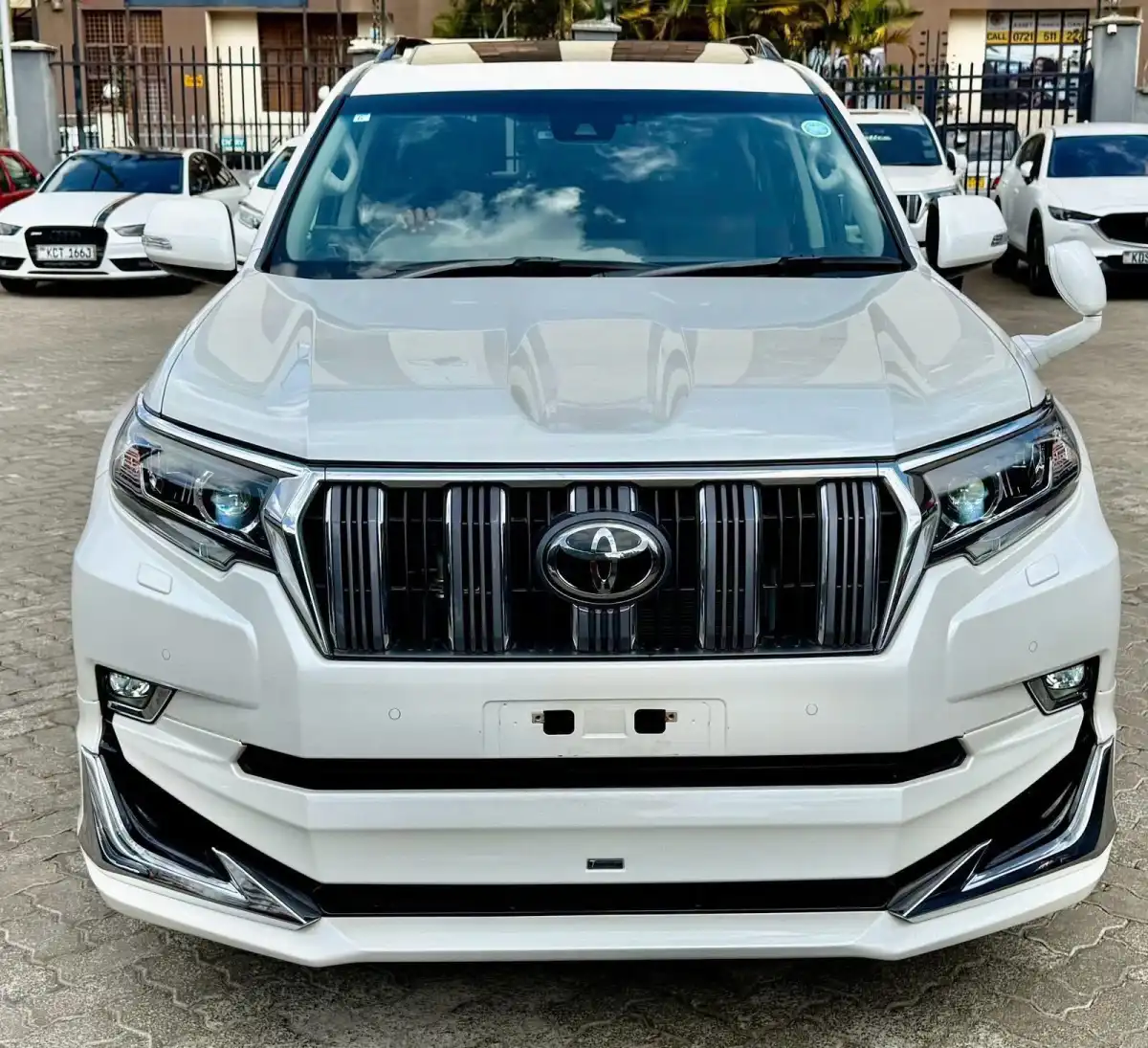 Toyota-Land_cruiser_Prado_TX-