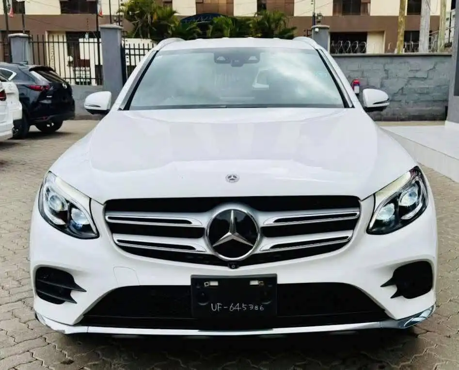 Mercedes_Benz-GLC-