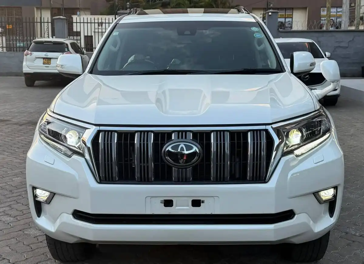 Toyota-Land_cruiser_Prado_TX-