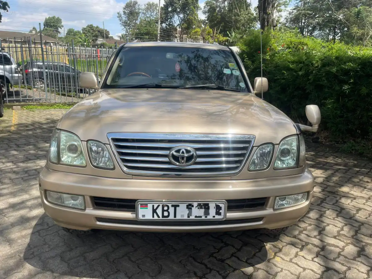 Toyota-LAND_CRUISER_PRADO-