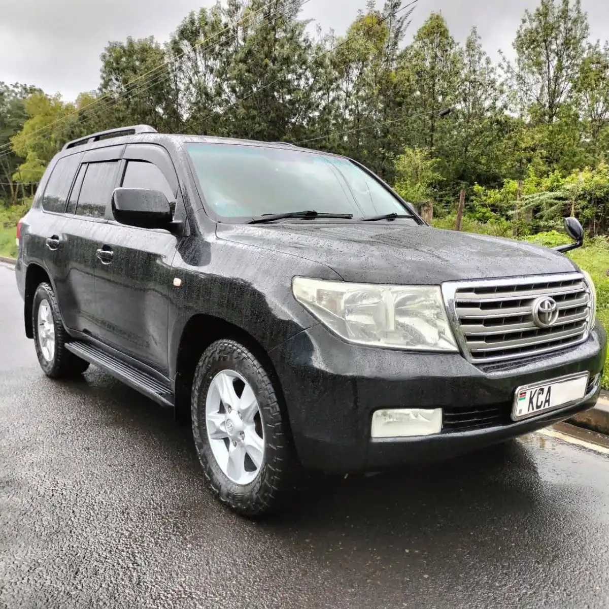 Toyota-LAND_CRUISER_PRADO-