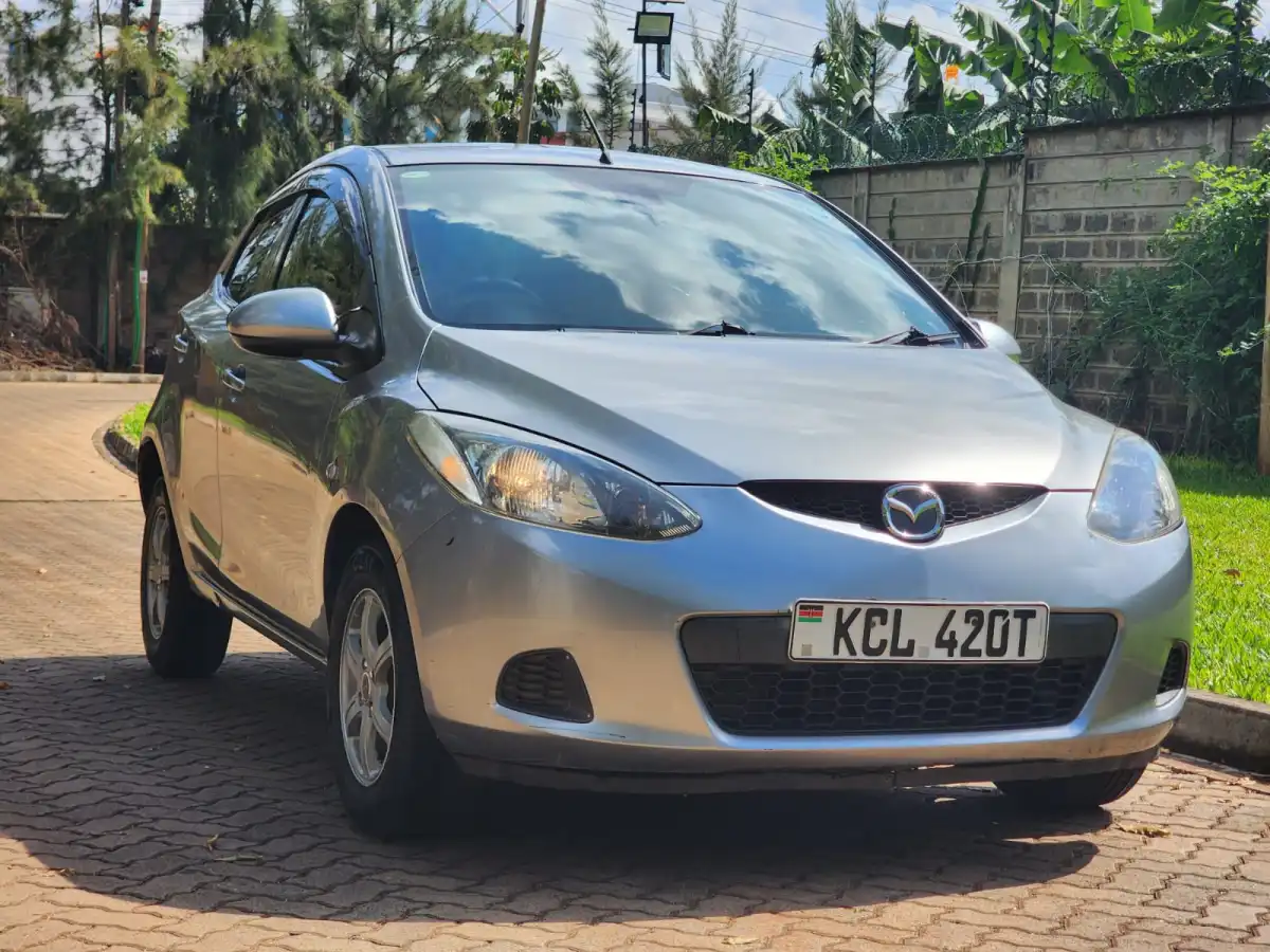 Mazda-Demio-