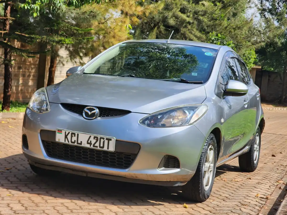 Mazda-Demio-