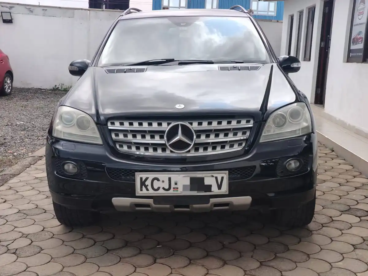 Mercedes_Benz-G_350-