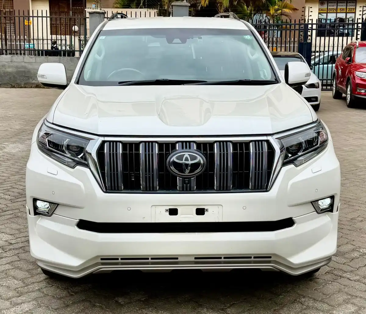 Toyota-Land_cruiser_Prado_TZG-