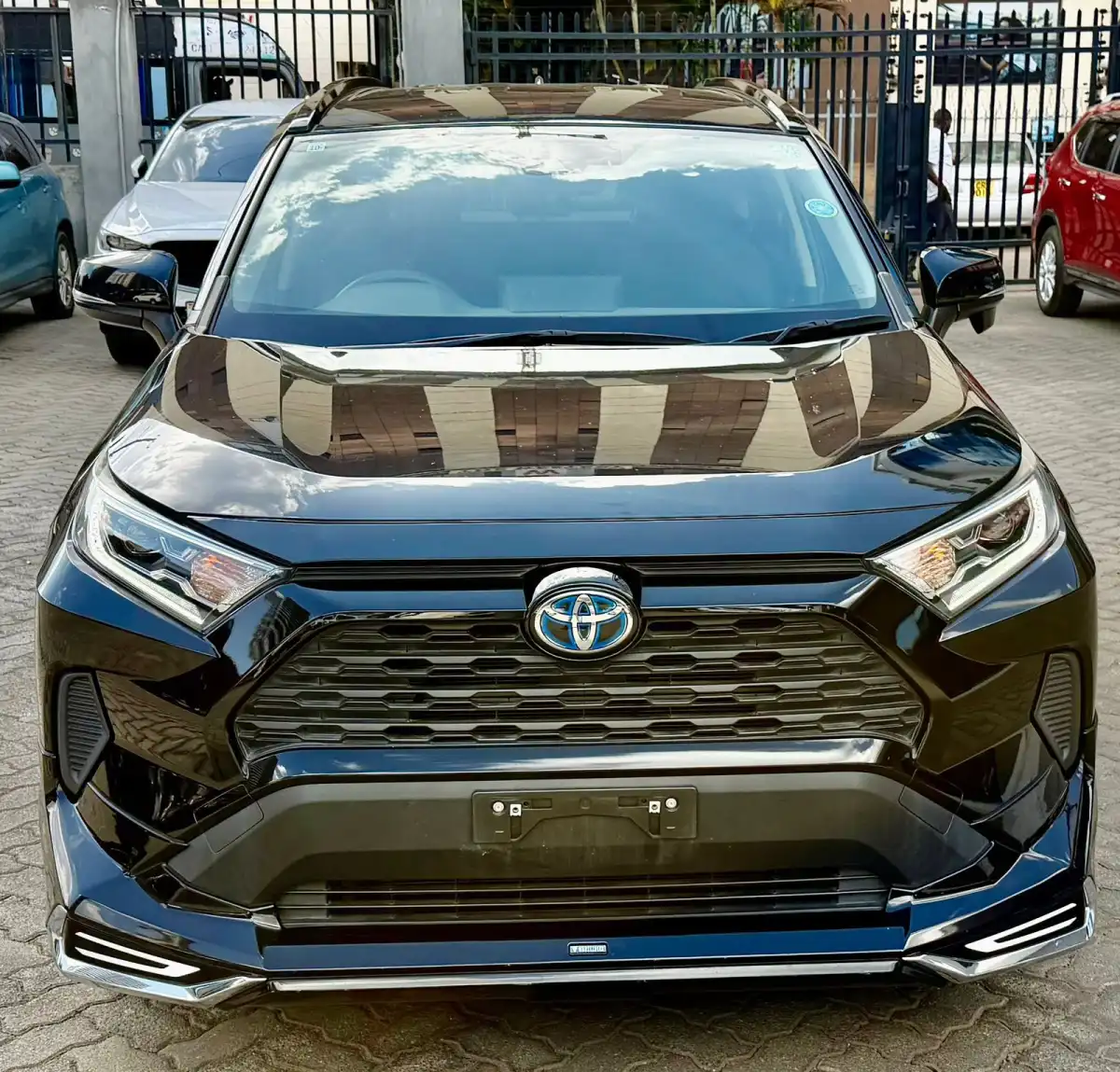Toyota-RAV4-