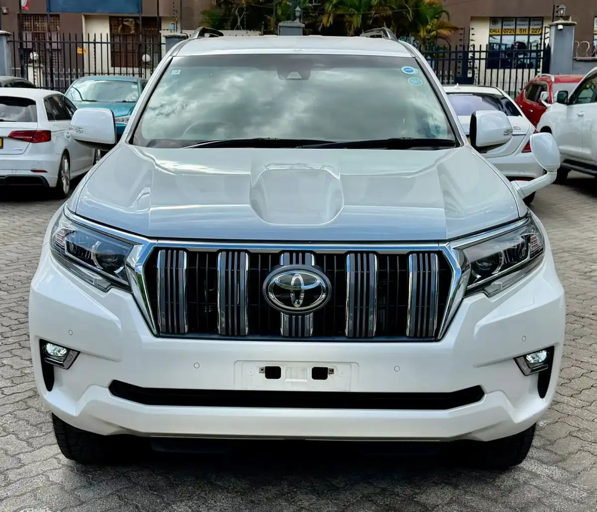 Toyota-Land_cruiser_Prado_TX-