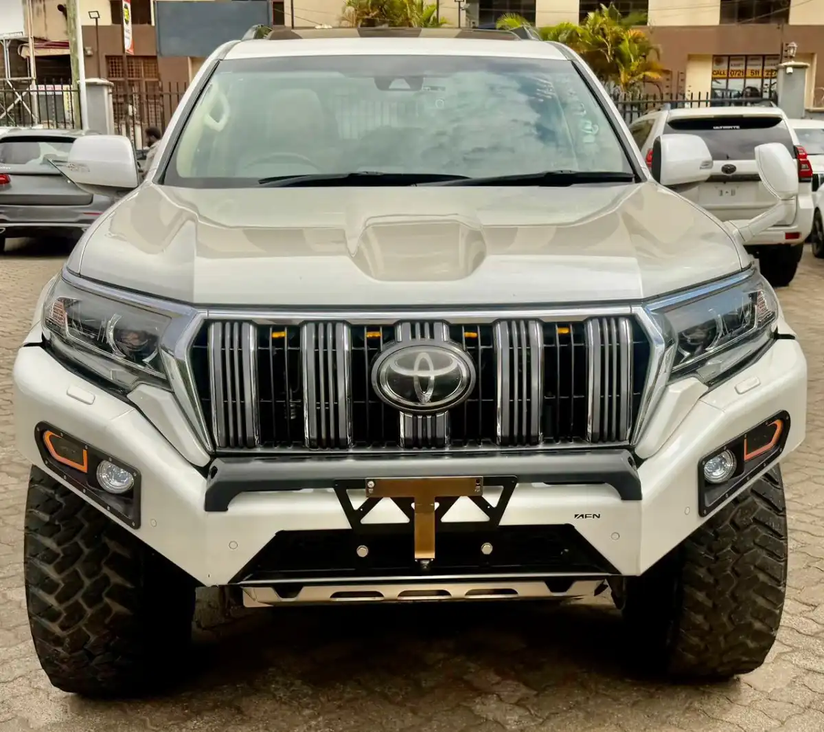 Toyota-Land_cruiser_Prado_TX-L-