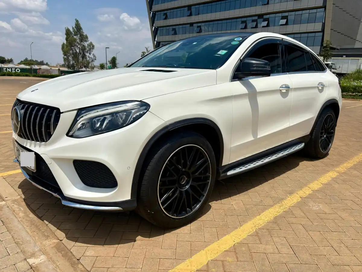 Mercedes_Benz-GLE_350-
