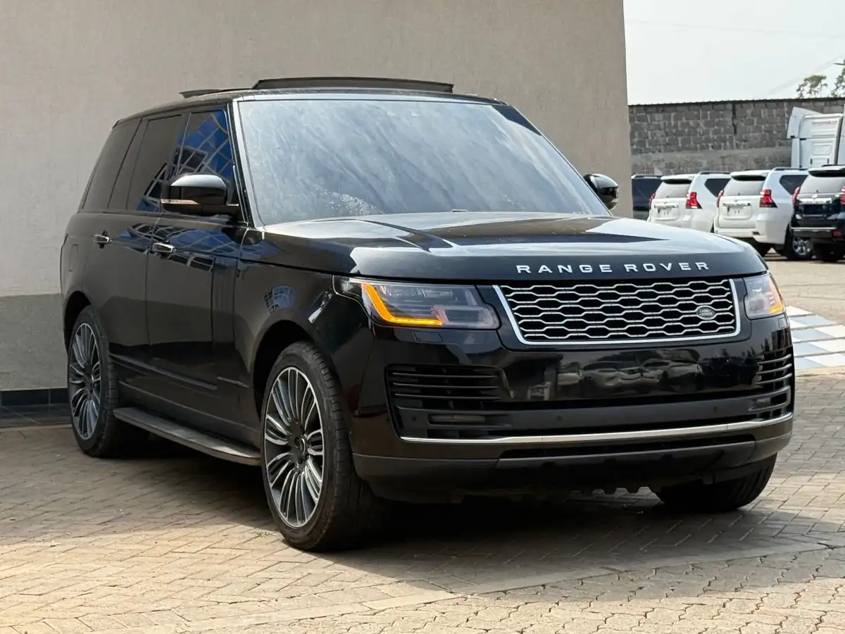 RANGE_ROVER-Vogue-