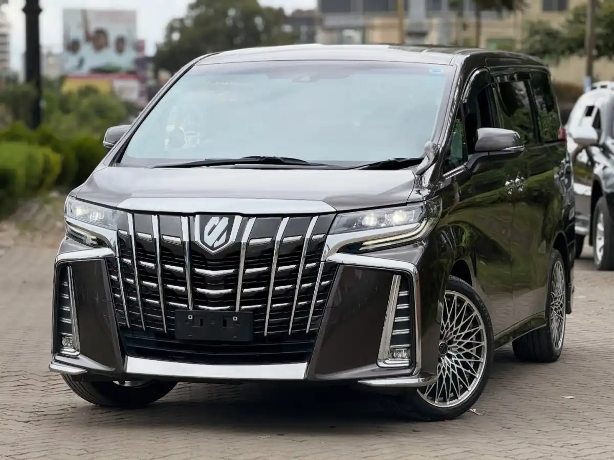 Toyota-Alphard-