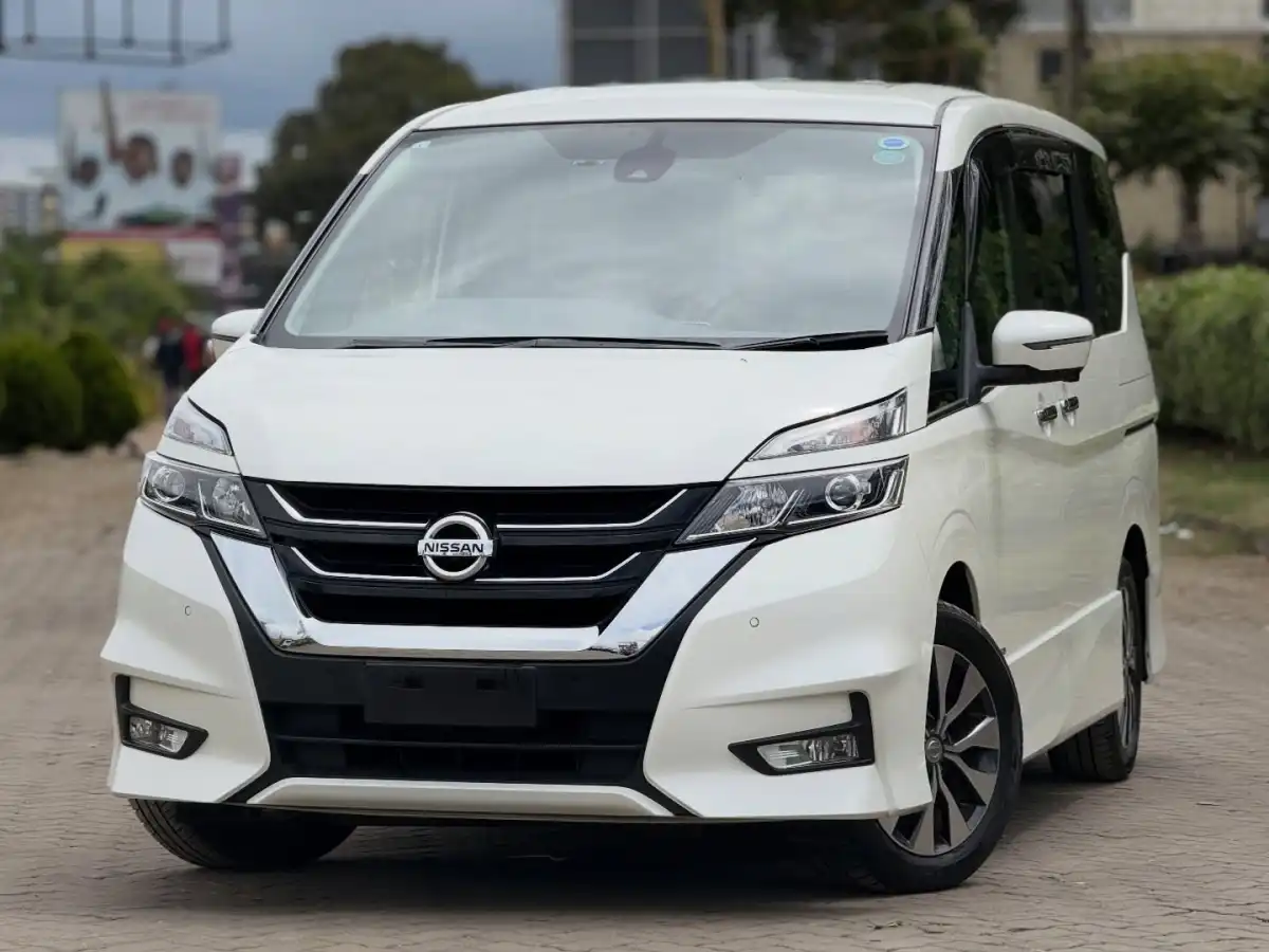 Nissan-Serena-