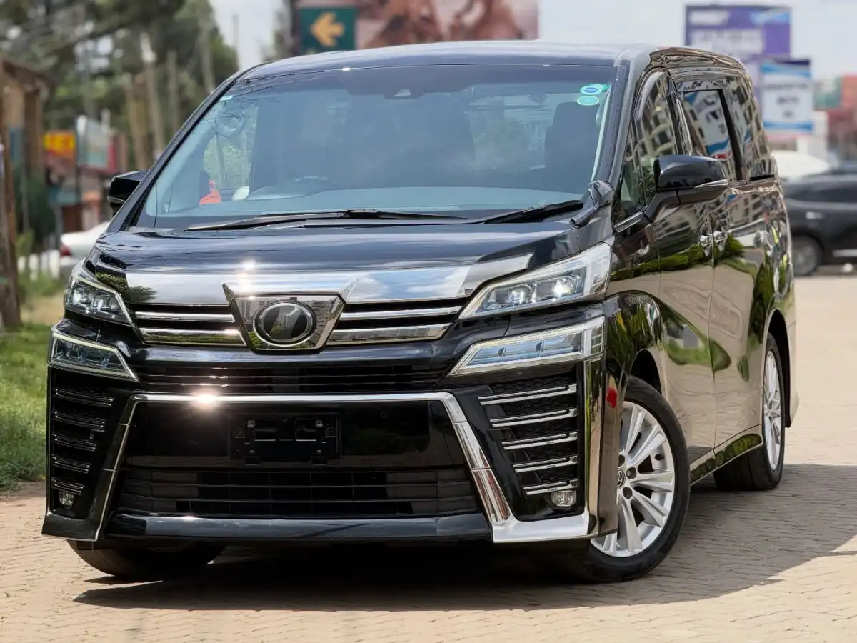 Toyota-Vellfire-
