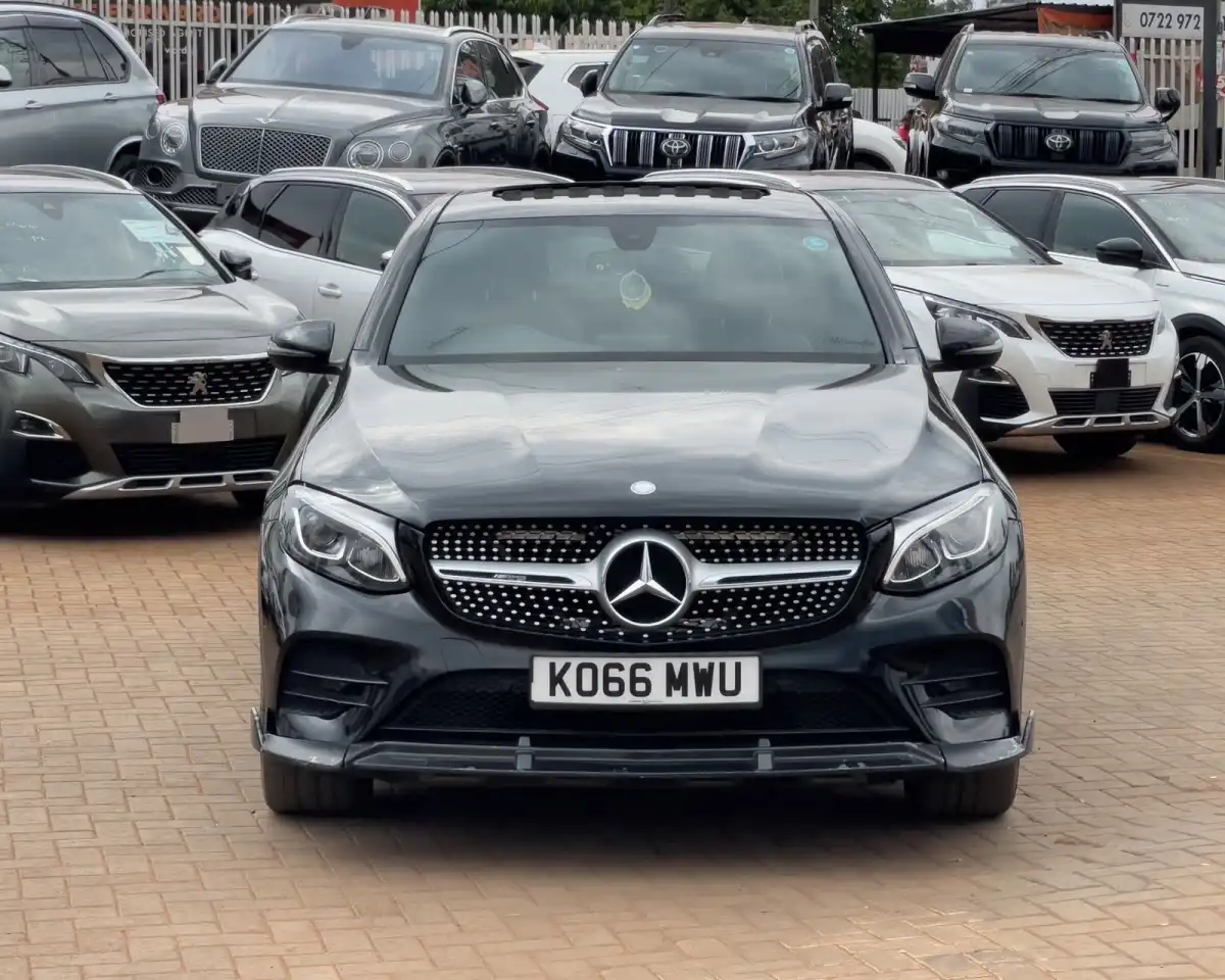 Mercedes_Benz-GLC_220d-
