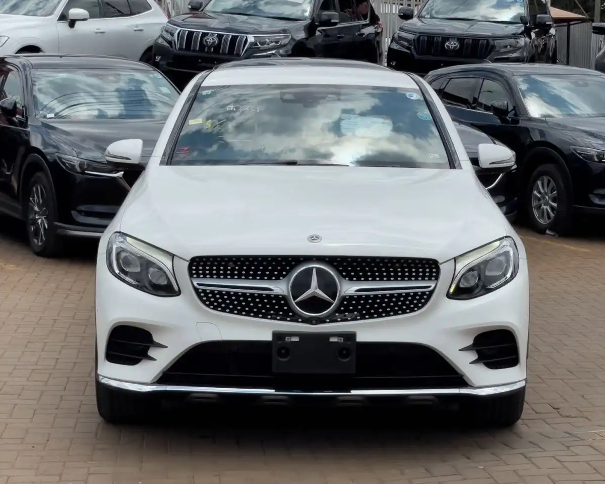 Mercedes_Benz-GLC_220d-