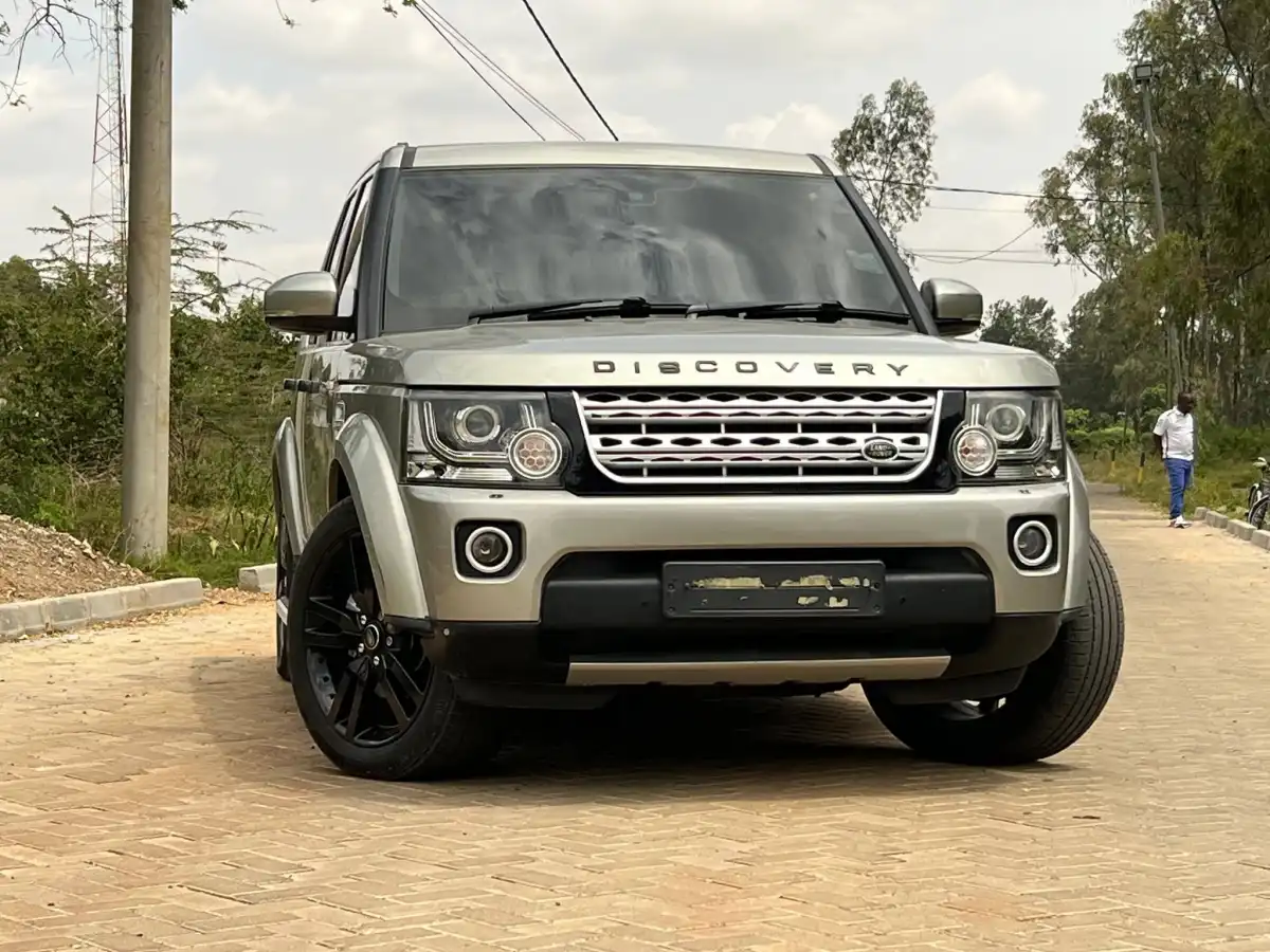 LAND_ROVER-Discovery_4-