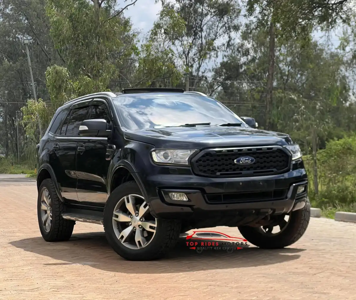 Ford-Everest_LIMITED-