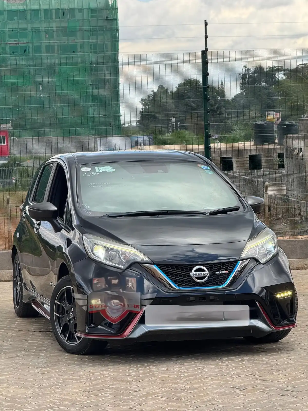 Nissan-Note-