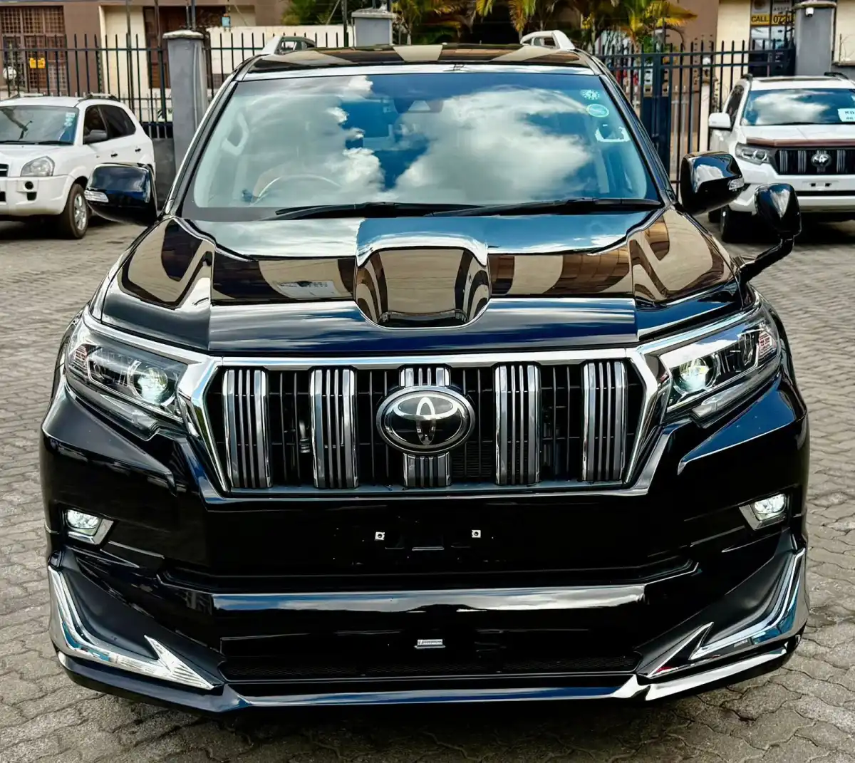 Toyota-Land_cruiser_Prado_TX-L-