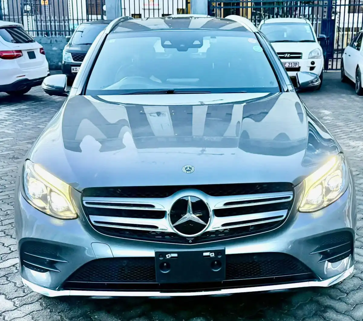 Mercedes_Benz-GLC_220d-