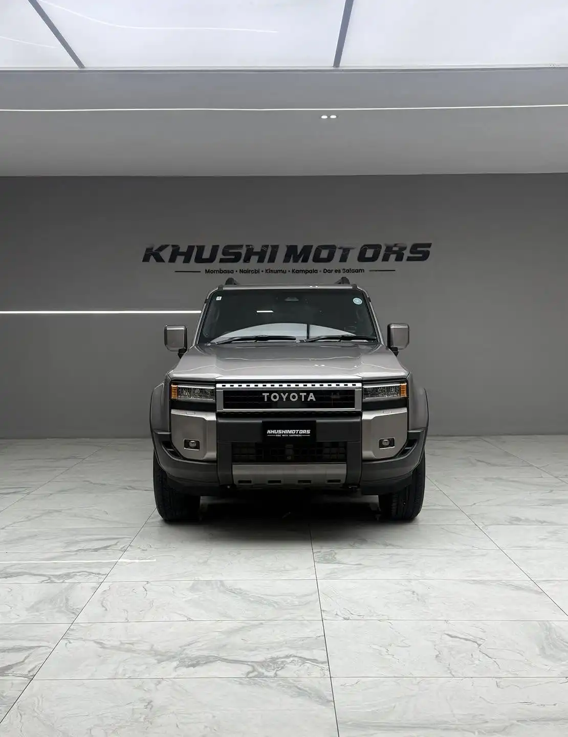 Toyota-Land_cruiser_Prado_J250-