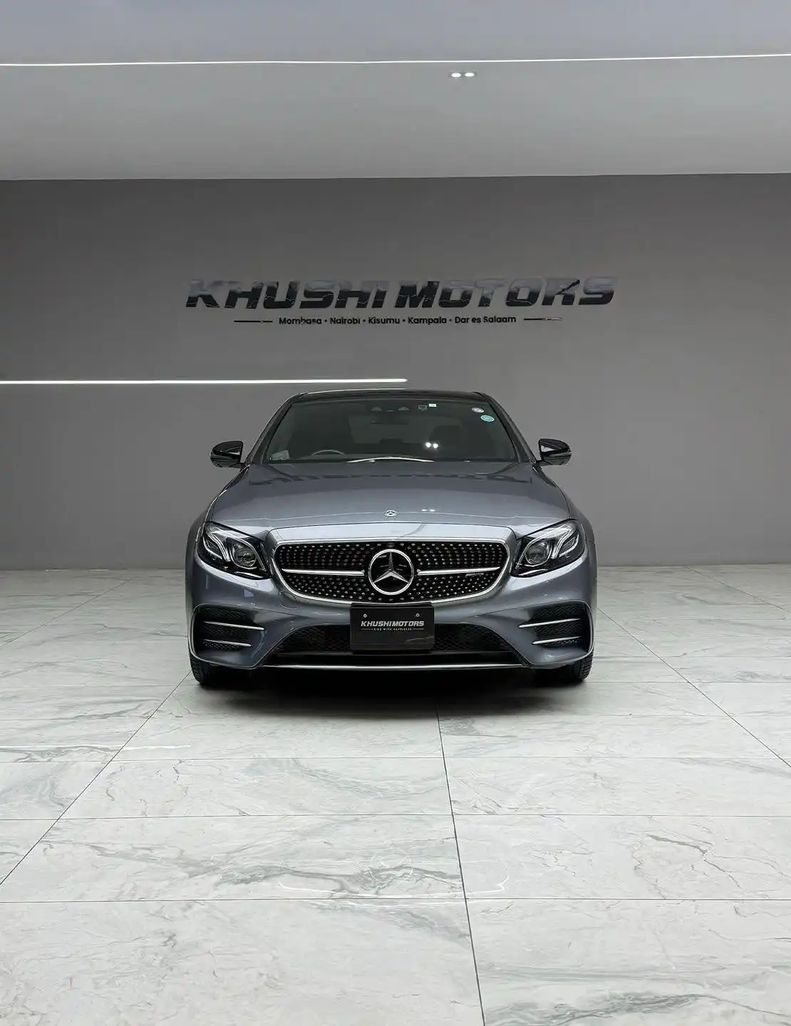 Mercedes_Benz-E43-