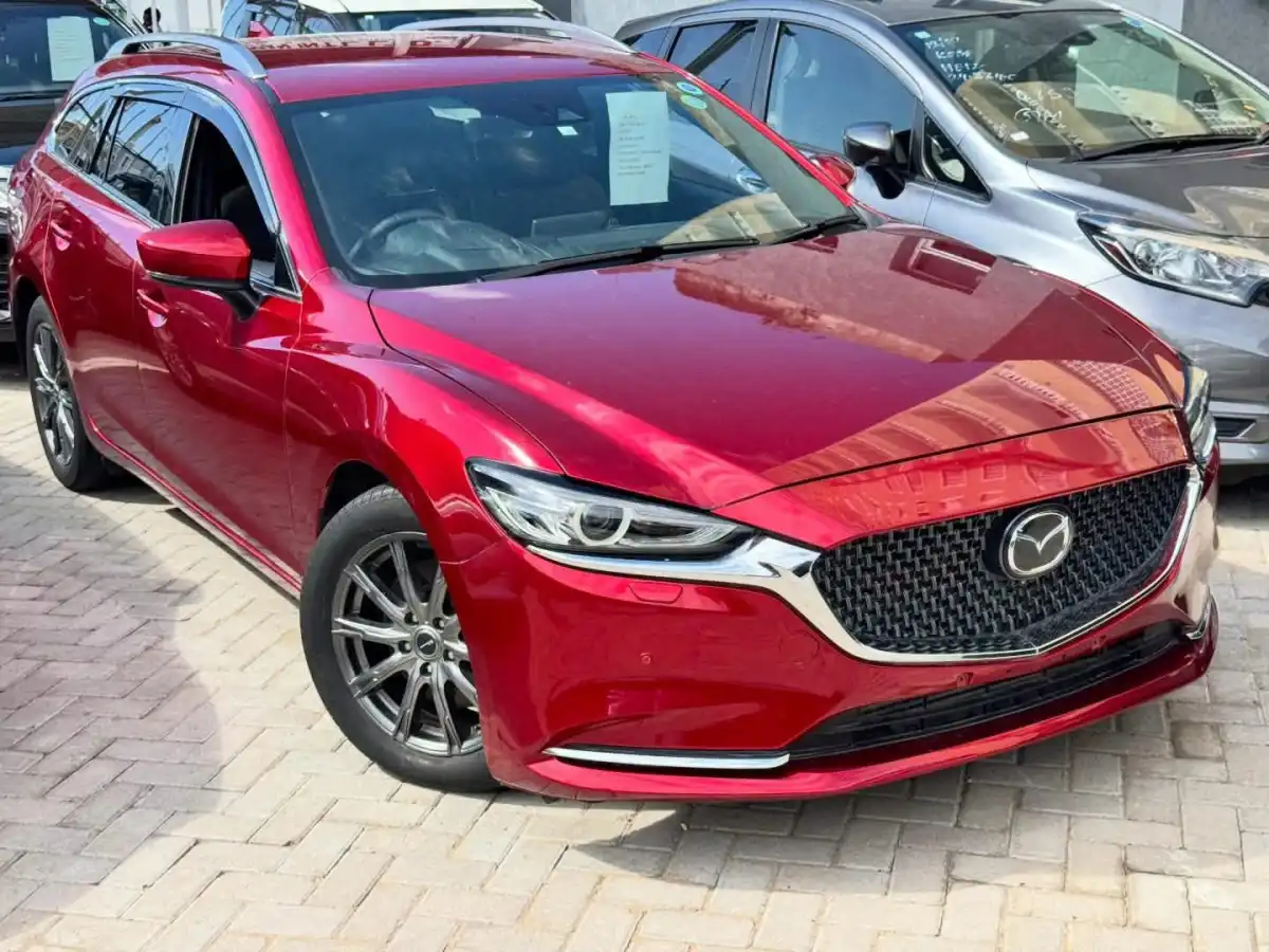 Mazda-Atenza-