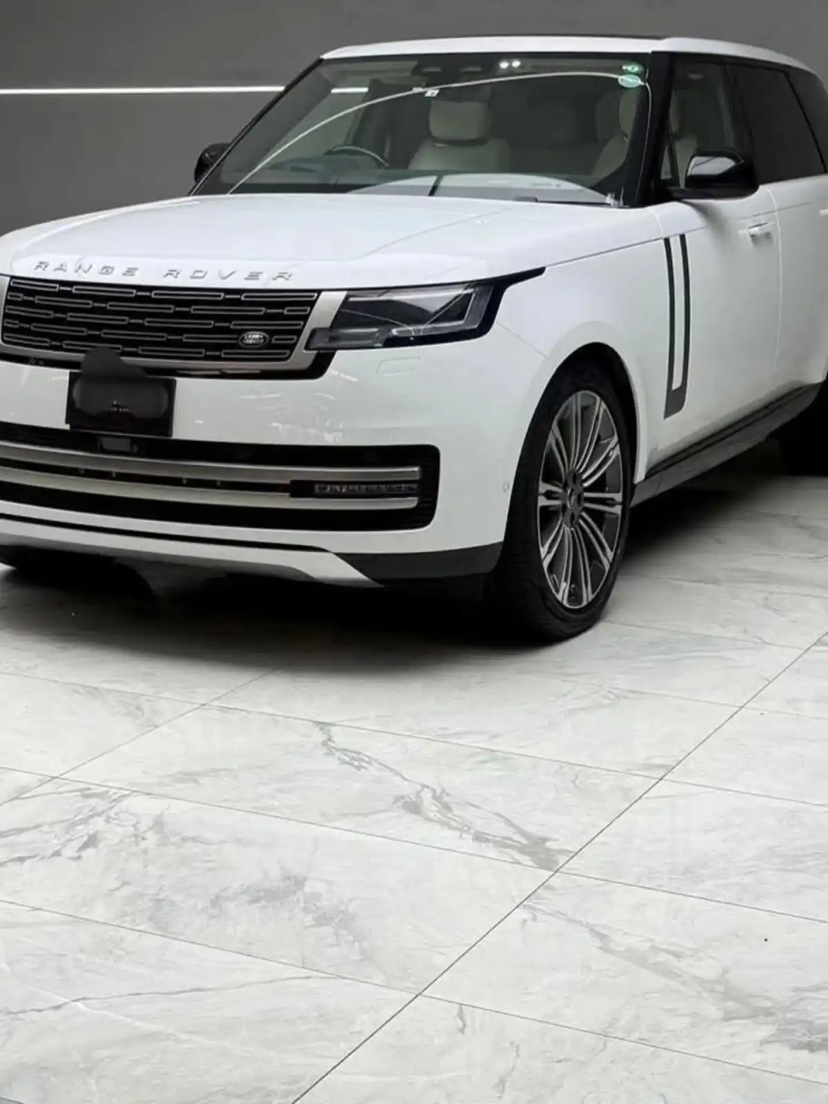 RANGE_ROVER-Vogue-