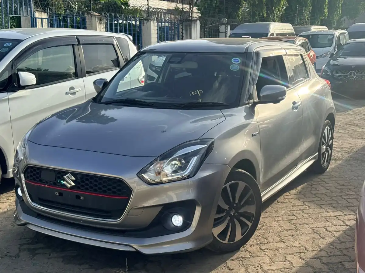SUZUKI-Swift-