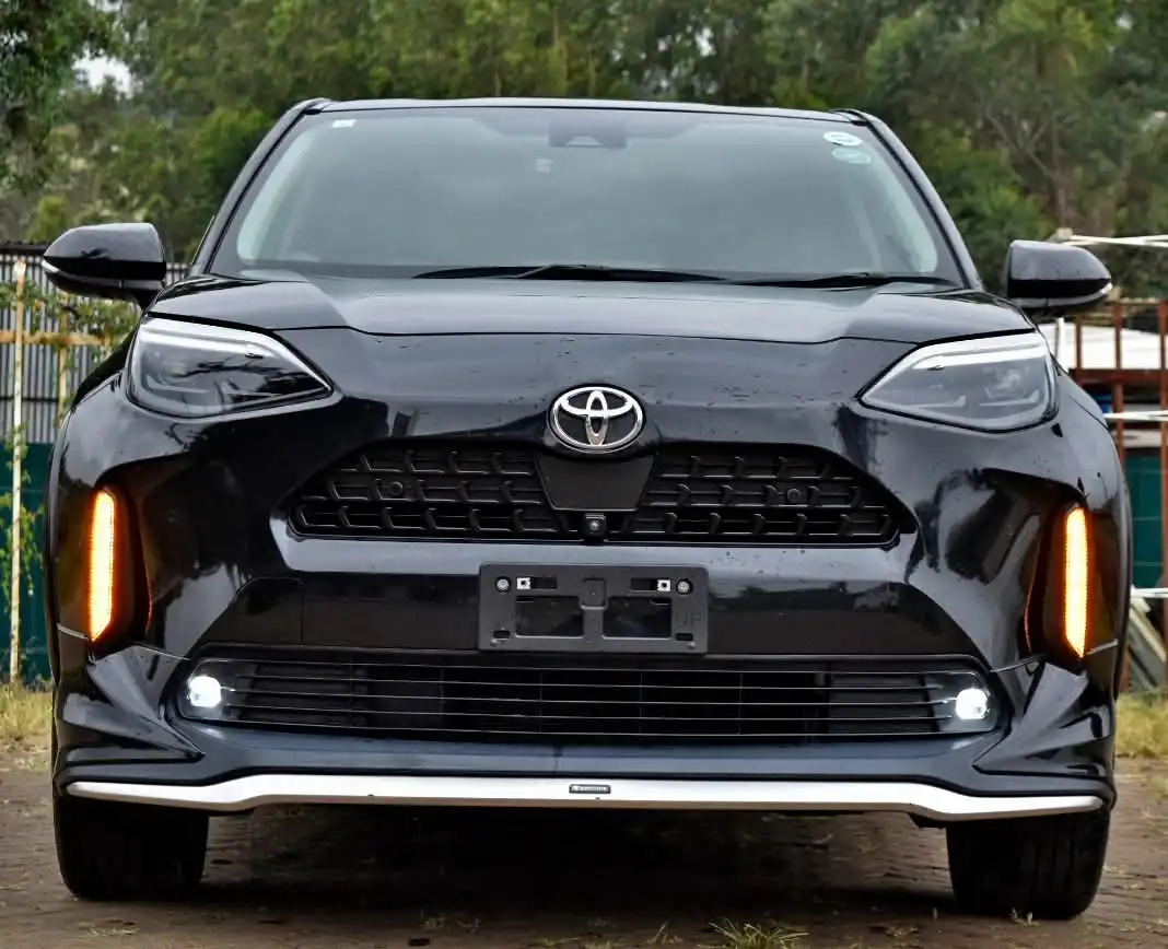 Toyota-Yaris-