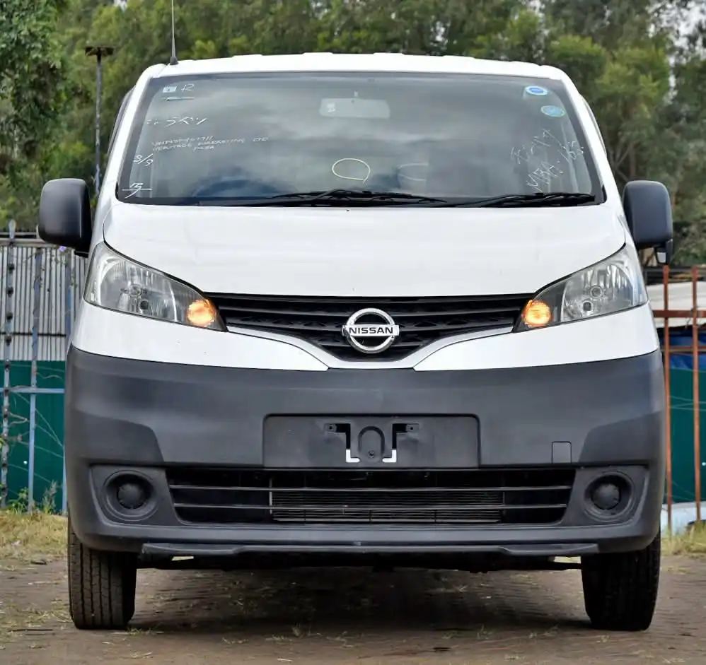 Nissan-NV200-