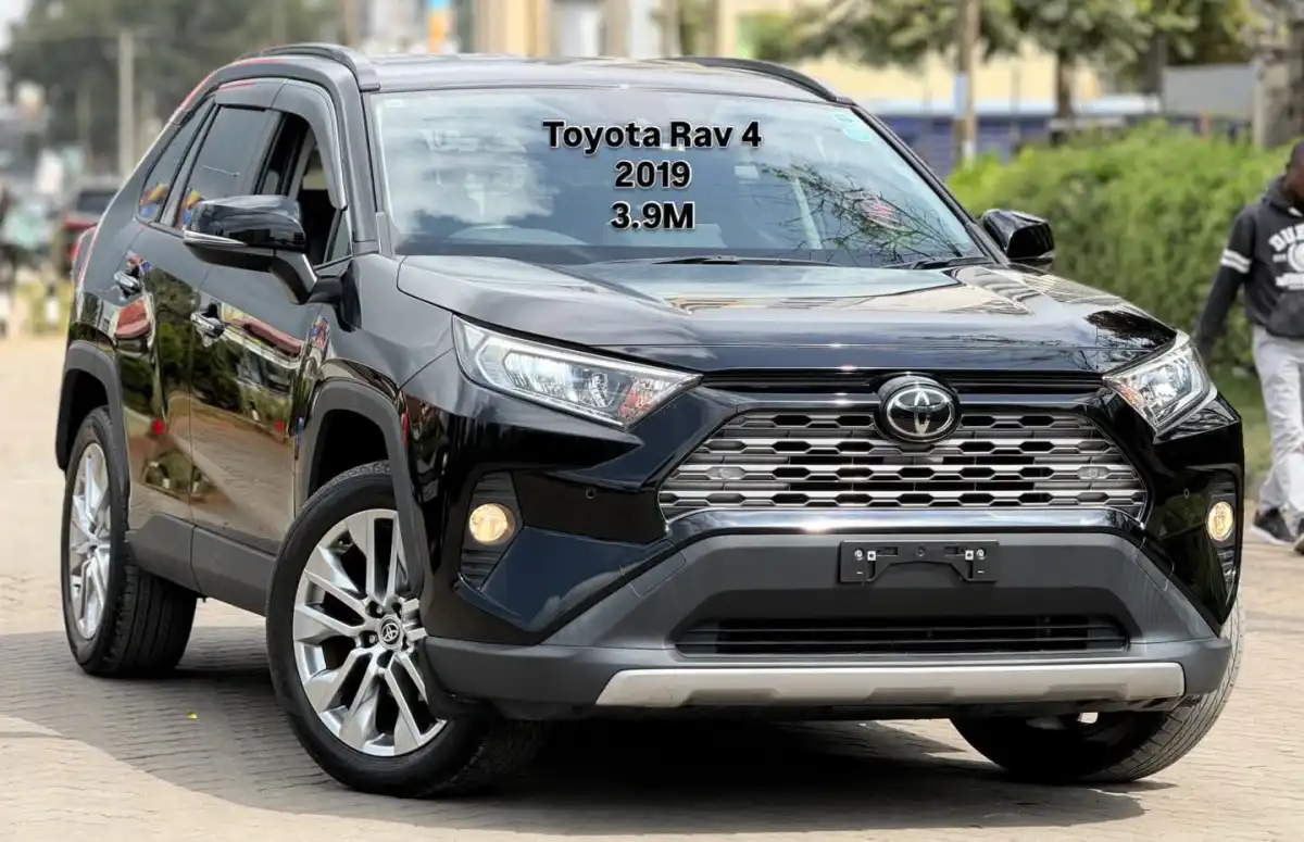Toyota-RAV4-