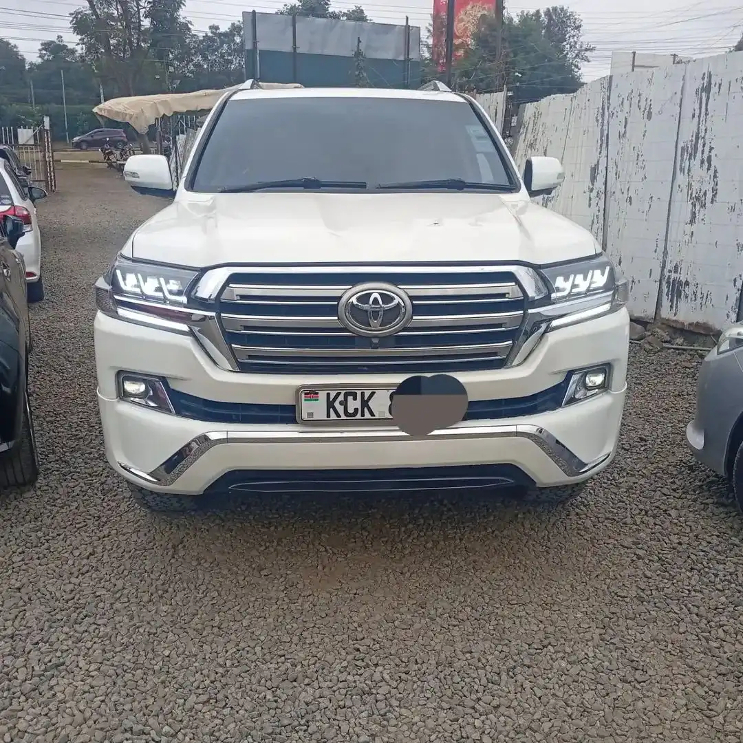 Toyota-Land_Cruiser_VX-
