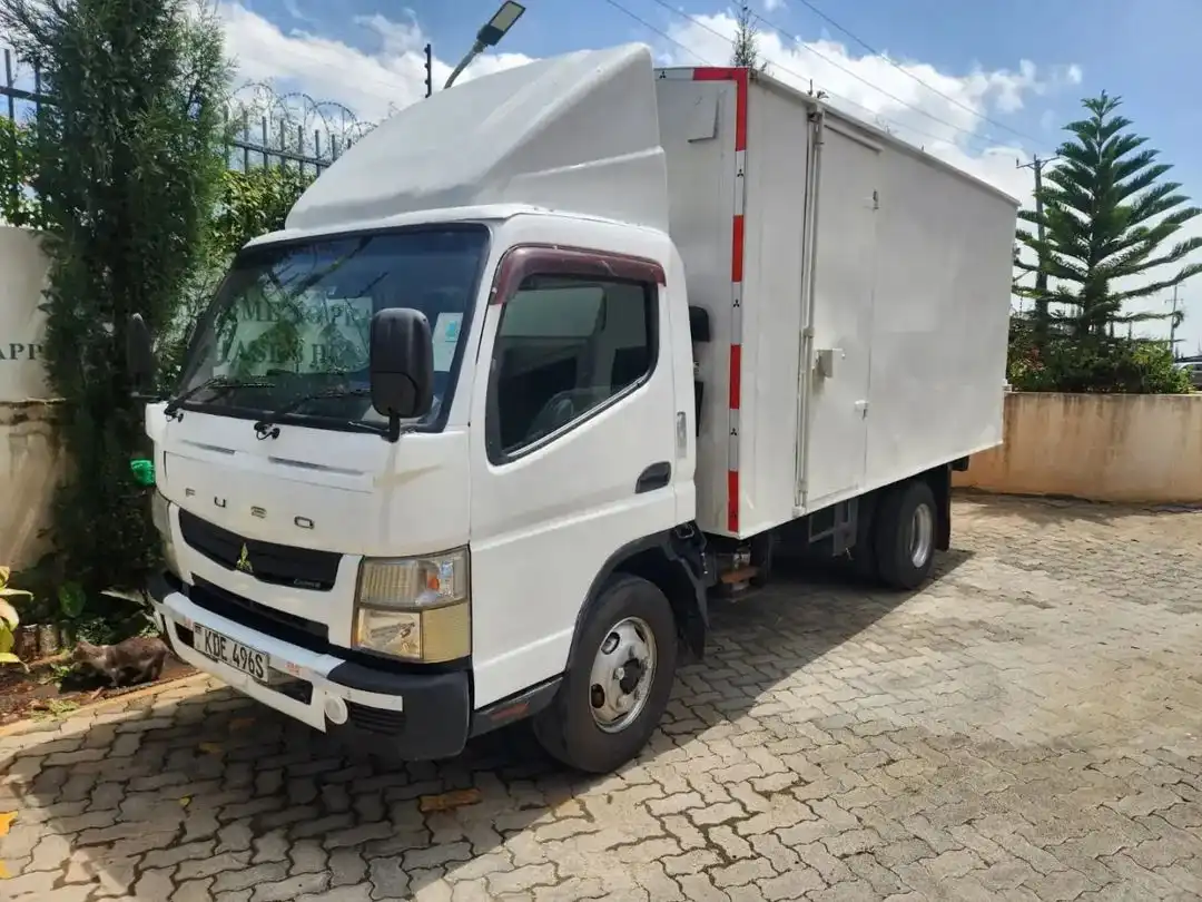 Mitsubishi-Canter-