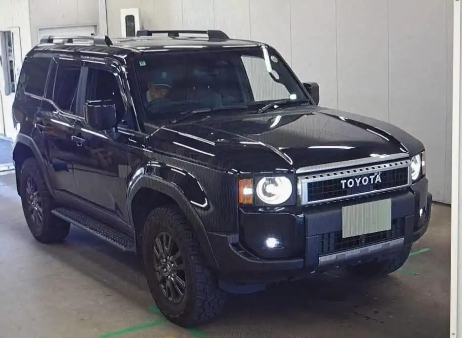 Toyota-Land_cruiser_Prado_J250-