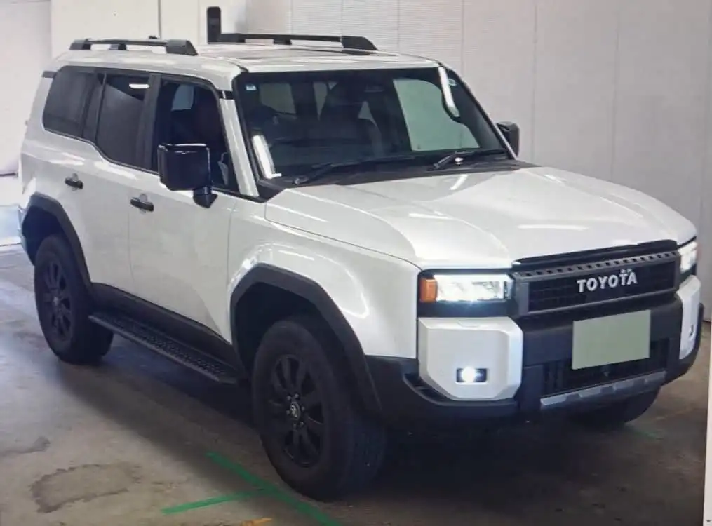 Toyota-Land_cruiser_Prado_J250-