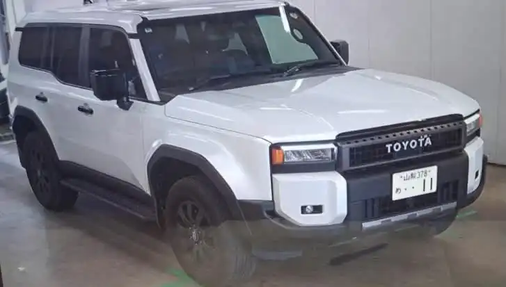 Toyota-Land_cruiser_Prado_J250-