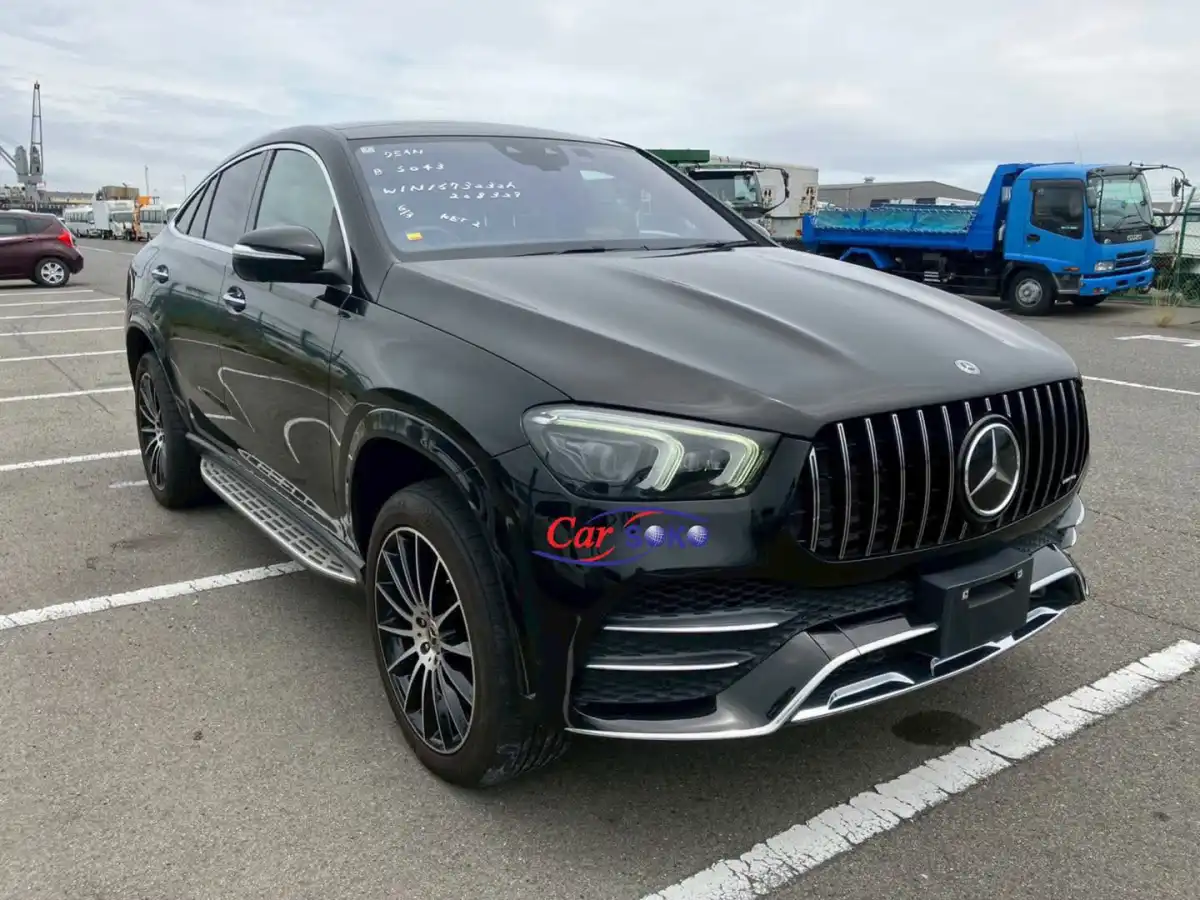Mercedes_Benz-GLE_400d-