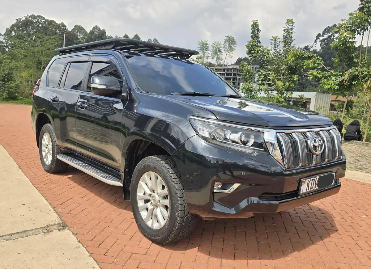 Toyota-Land_cruiser_Prado_VX-