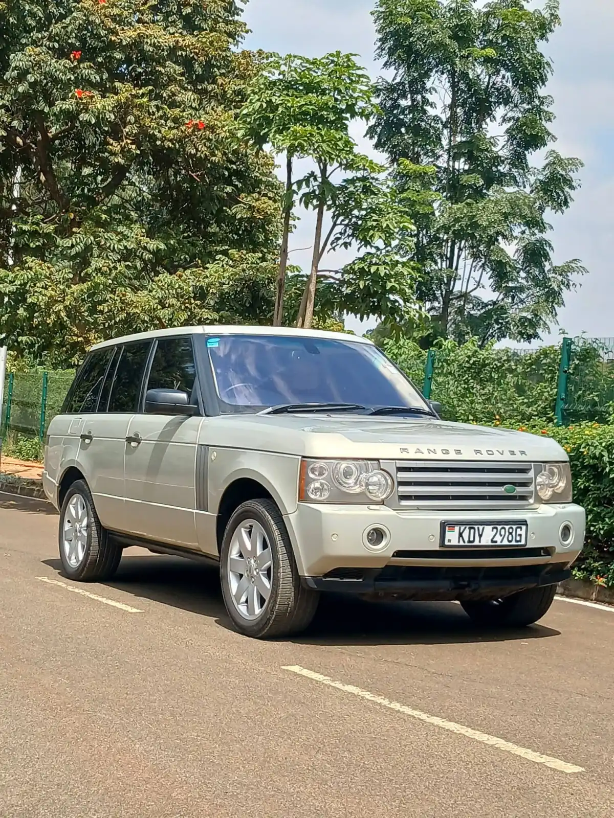 RANGE_ROVER-Vogue_HSE-