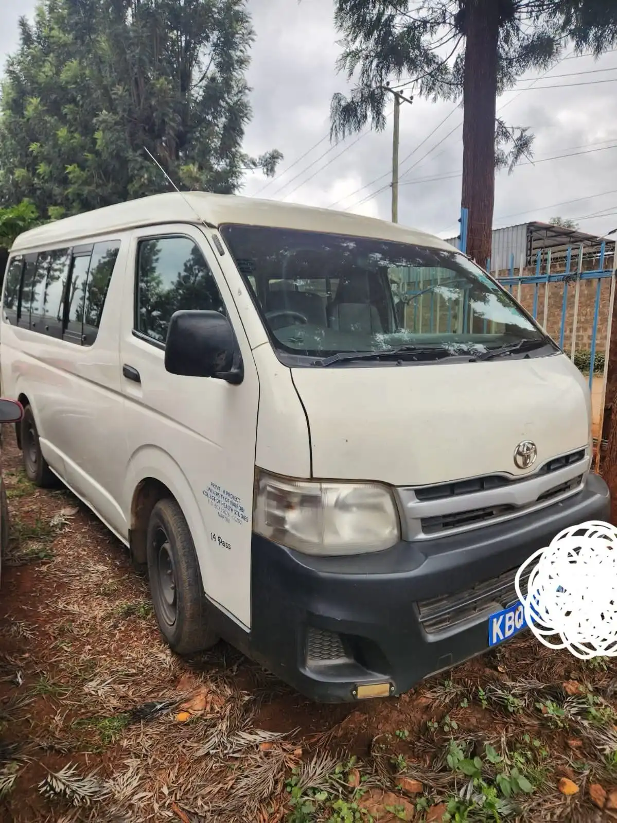 Toyota-Hiace_9L-