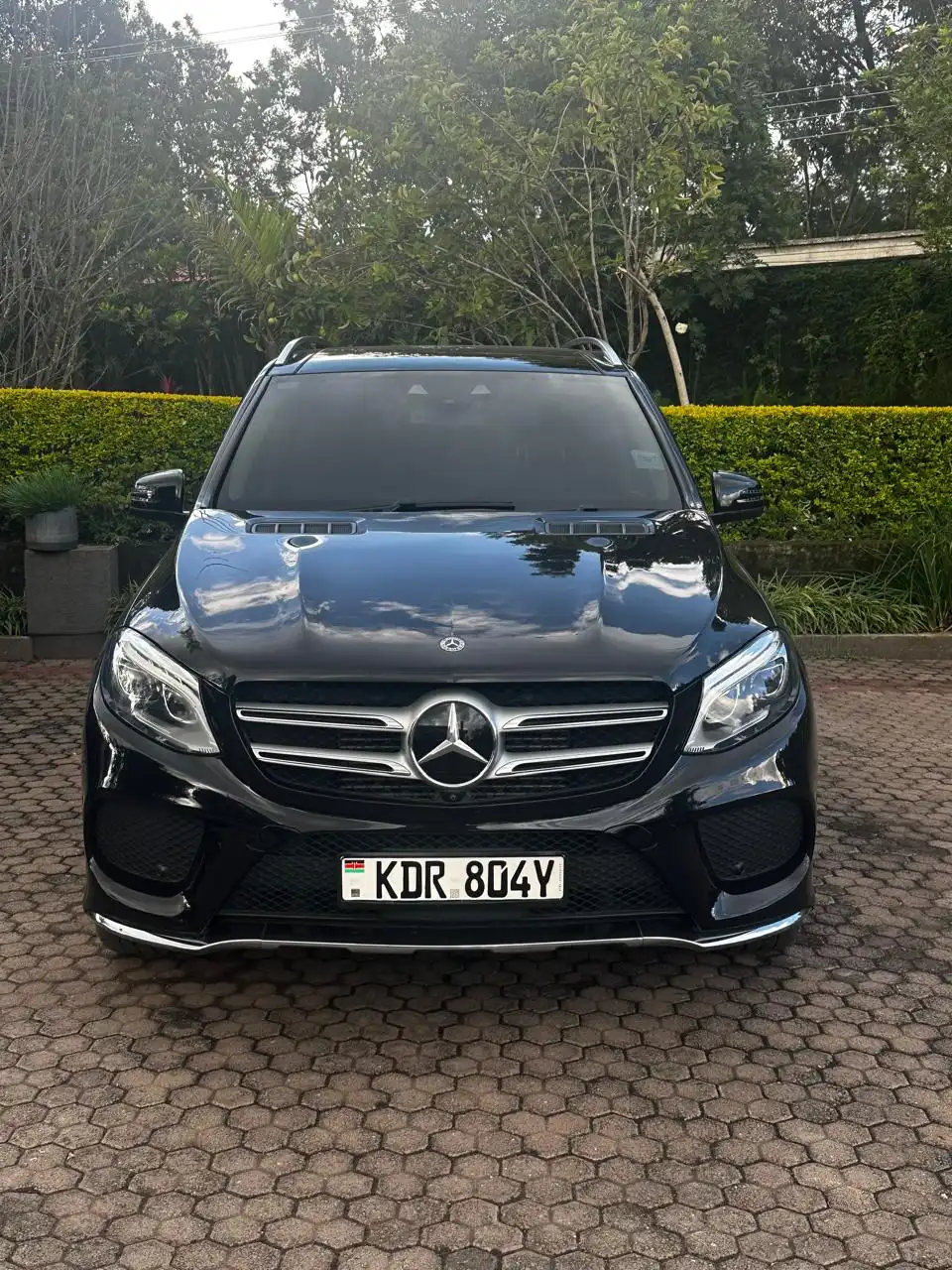 Mercedes_Benz-GLE350de-