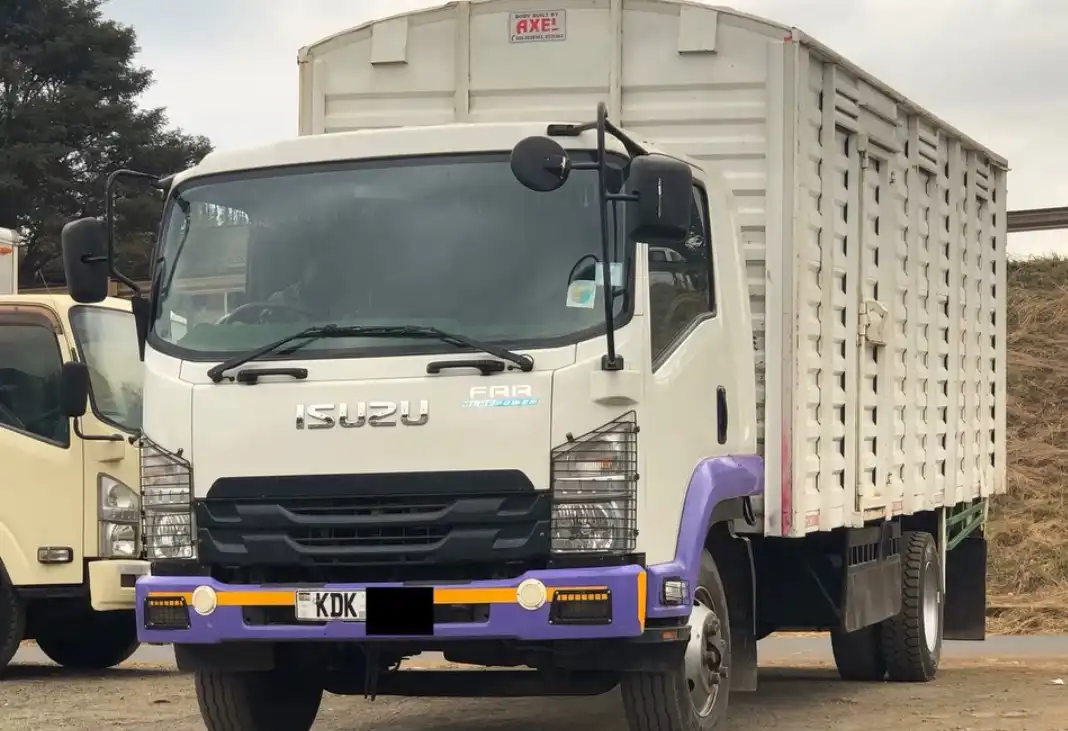 Isuzu-FRR-